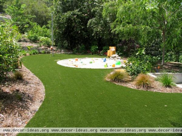 modern landscape by Design Focus Int'l Landscape Architecture & Build