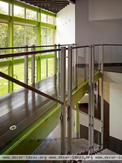 contemporary staircase by Thomas Roszak Architecture, LLC