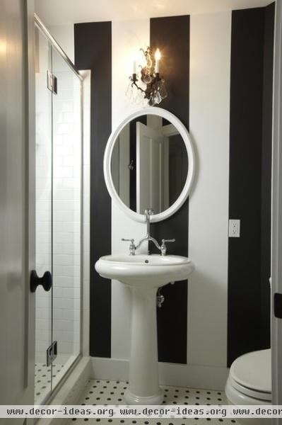 traditional bathroom by Stonebreaker Builders & Remodelers