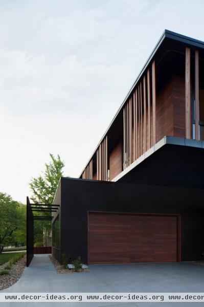 contemporary exterior by Hufft Projects