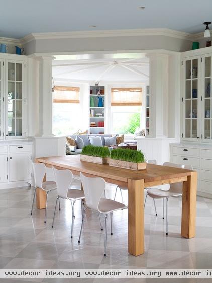 transitional dining room by ALICE BLACK INTERIORS