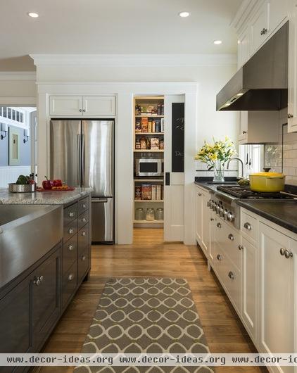 traditional kitchen by Whitten Architects