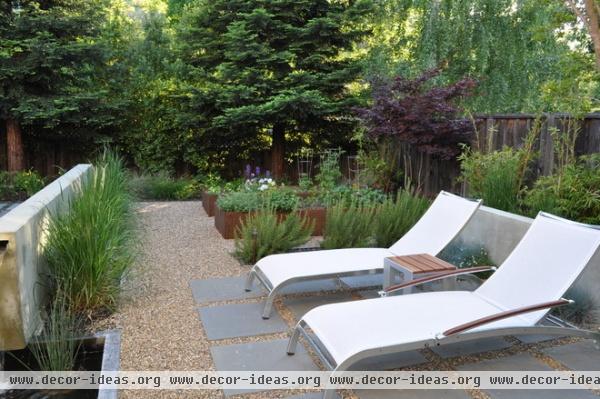 modern patio by Huettl Landscape Architecture