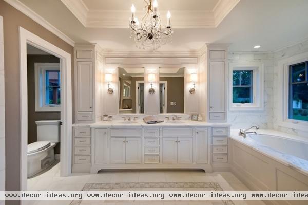 traditional bathroom by JCA ARCHITECTS