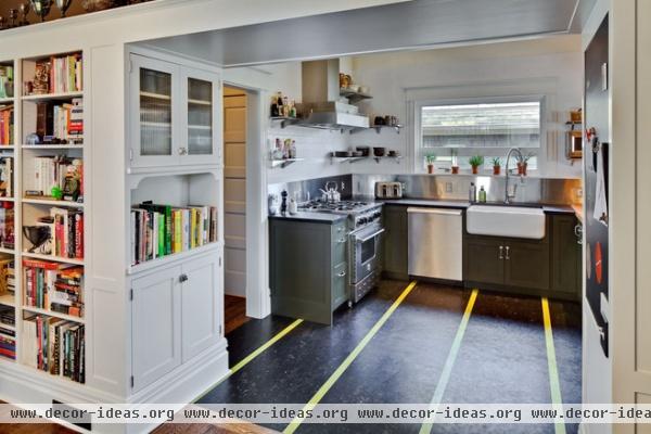 transitional kitchen by Gaspar's Construction