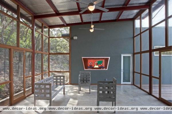 modern porch by Steinbomer, Bramwell & Vrazel Architects