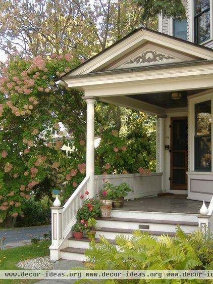 traditional porch by Barron & Jacobs