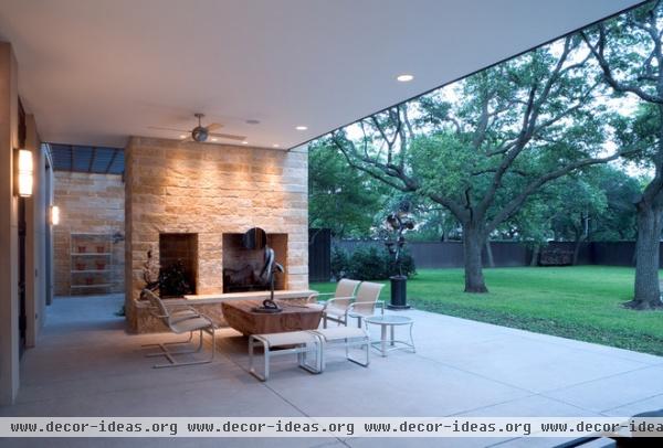 modern patio by Bernbaum-Magadini Architects