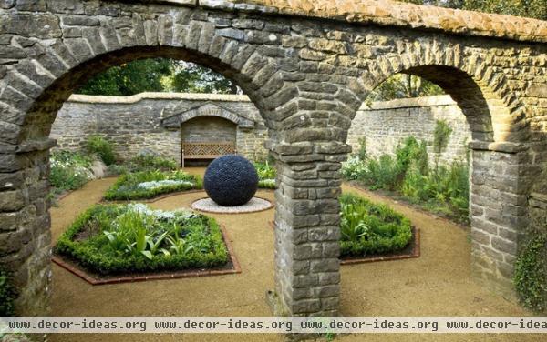 traditional garden sculptures by David Harber