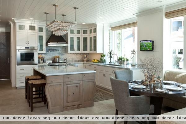 beach style kitchen by Anne Michaelsen Design