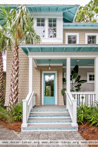 beach style exterior by Glenn Layton Homes