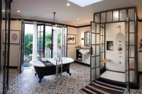 Bath of the Week: Glass and Steel With a Mediterranean Twist