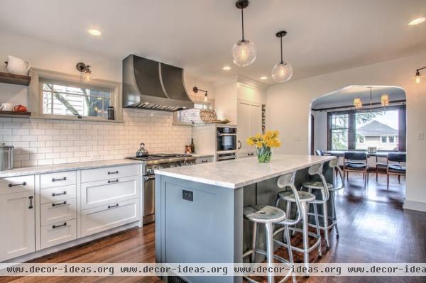 traditional kitchen by ADAPT Architecture