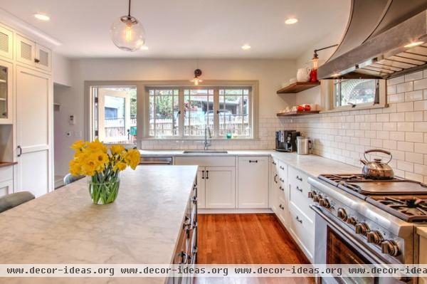 traditional kitchen by ADAPT Architecture