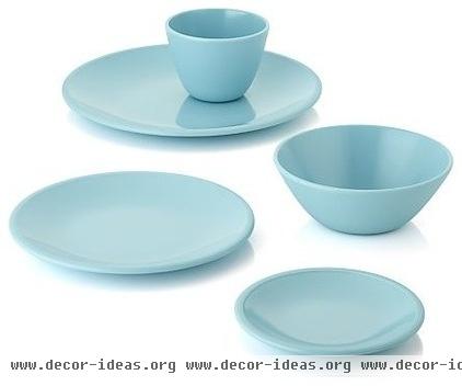 contemporary dinnerware by Crate&Barrel