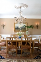 Add a Touch of Elegance With a Ceiling Medallion