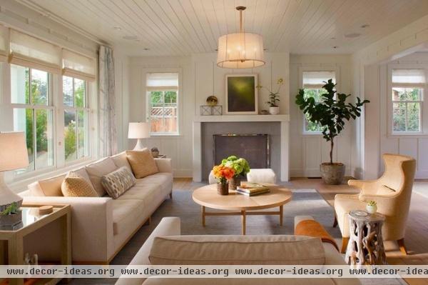 farmhouse living room by Modern Organic Interiors