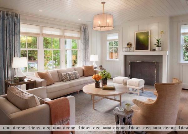 farmhouse living room by Modern Organic Interiors