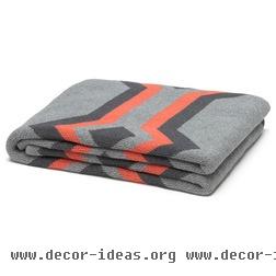 contemporary throws by In2green