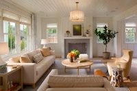 Houzz Tour: Farmhouse Style That Feels Metro, Not Retro