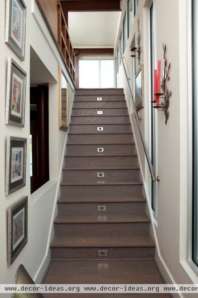 contemporary staircase by Tongue & Groove