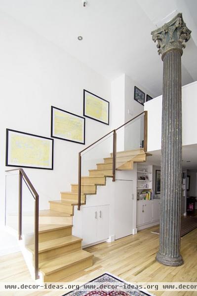 modern staircase by kimberly peck architect