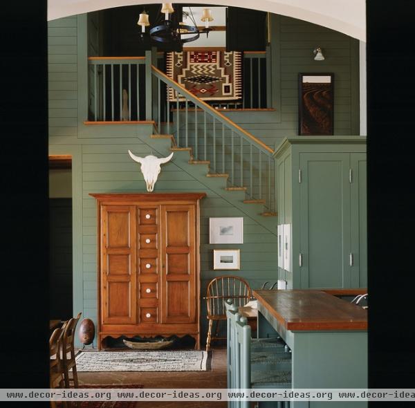 farmhouse staircase by Michael G Imber, Architects