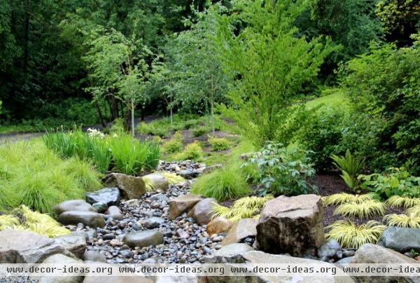 contemporary landscape by Bliss Garden Design