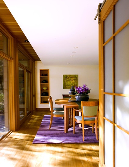 modern dining room by Marcus Gleysteen Architects