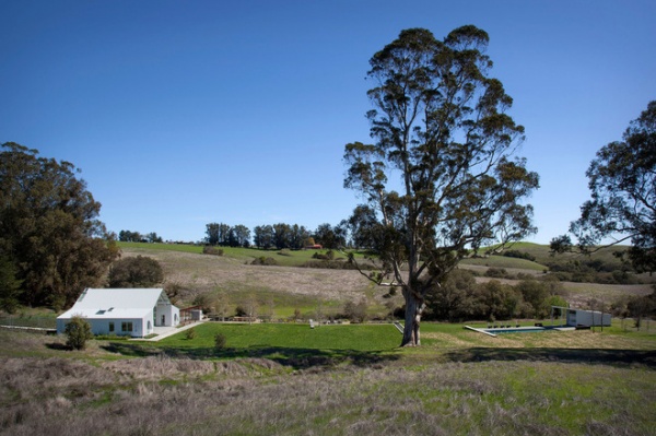 farmhouse landscape by Turnbull Griffin Haesloop