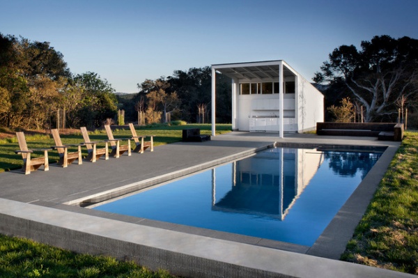 farmhouse pool by Turnbull Griffin Haesloop