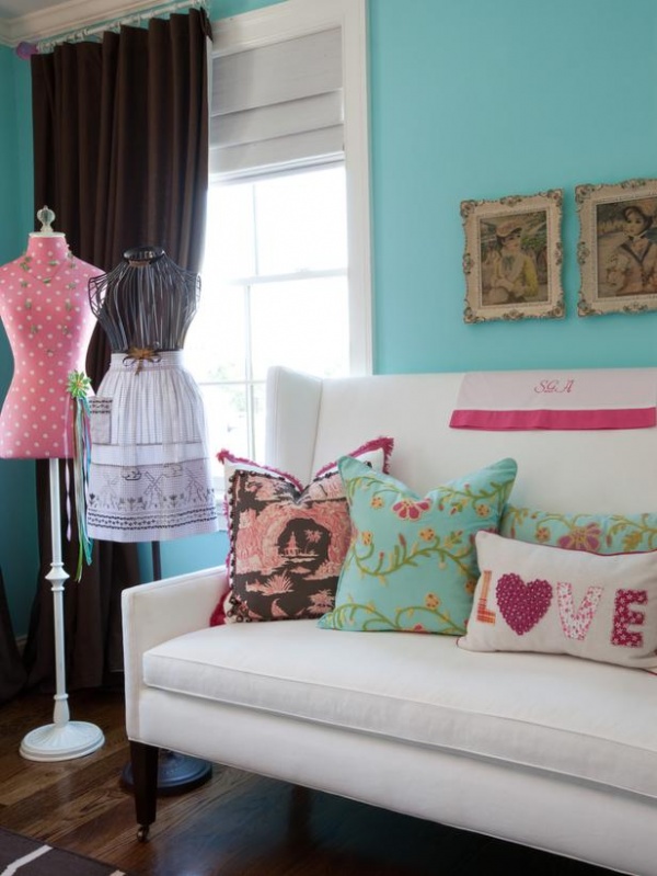 White Settee with Throw Pillows in Teen Bedroom : Designers' Portfolio