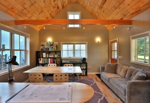 transitional home office by Kevin Browne Architecture