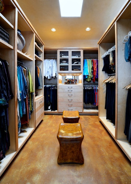 traditional closet by The Couture Closet