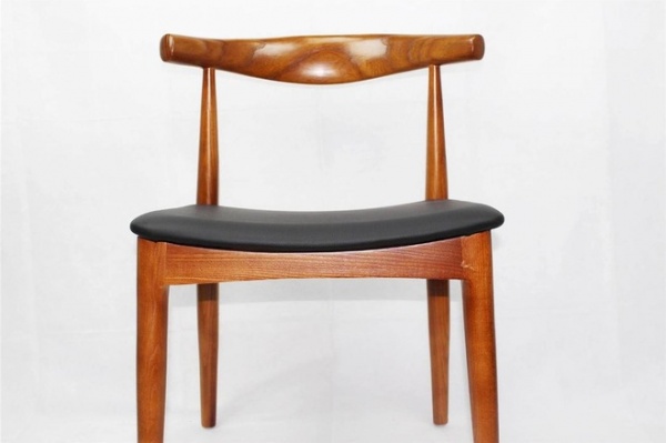 midcentury chairs by Macer Home Decor, Inc.