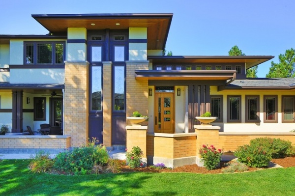 craftsman entry by Porchfront Homes