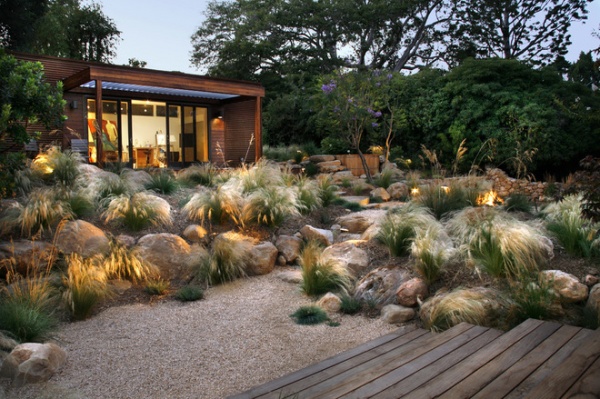 contemporary landscape by Margie Grace - Grace Design Associates