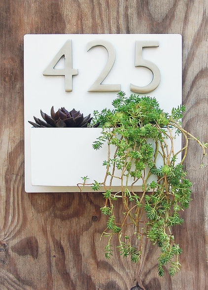 contemporary house numbers by Etsy