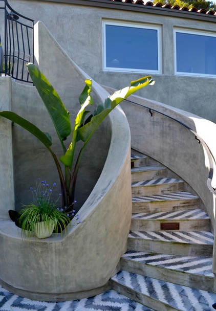 eclectic patio by Pritzkat & Johnson Architects