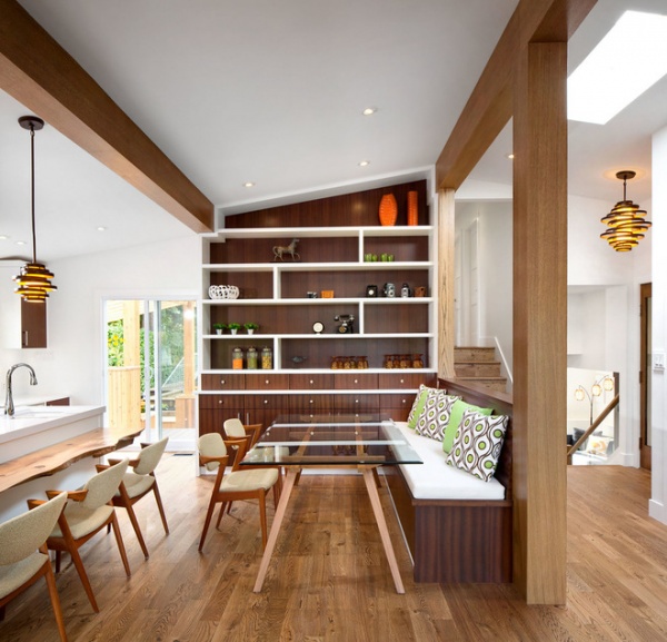 midcentury dining room by Sarah Gallop Design Inc.