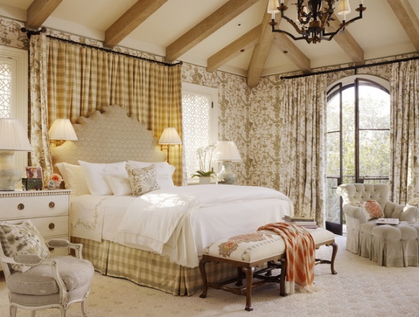 traditional bedroom by Tucker & Marks