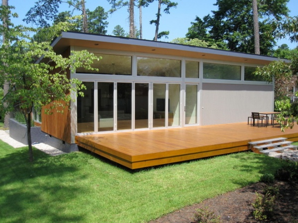 Mid-century Modern Mailbox Compliments Home's Aesthetic