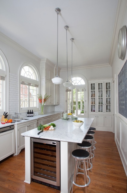 traditional kitchen by TY LARKINS INTERIORS