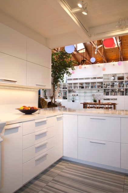 contemporary kitchen by Margot Hartford Photography