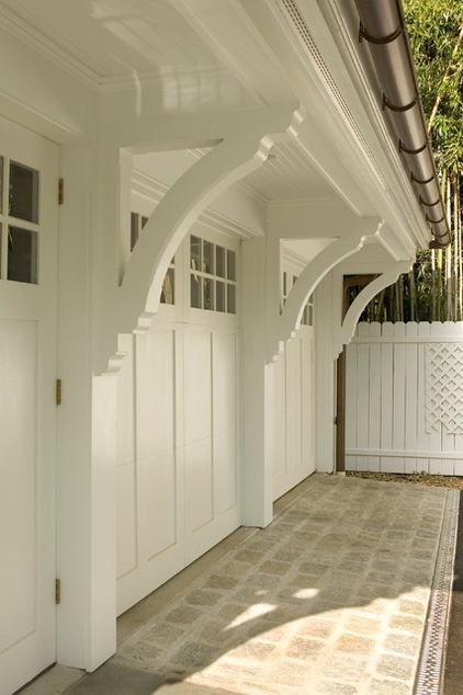 traditional garage and shed by Lasley Brahaney Architecture + Construction