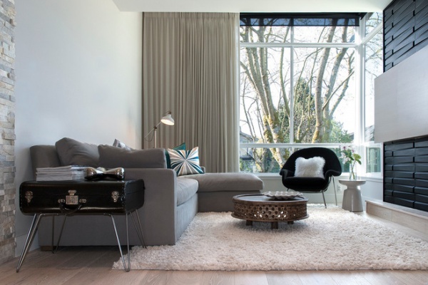 contemporary living room by Heather Merenda