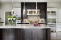 What to Know About Working With a Custom Cabinetmaker