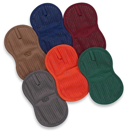 contemporary oven mitts and pot holders by Bed Bath & Beyond