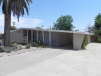 Houzz Tour: Opening Up a Midcentury Schreiber Home in Phoenix