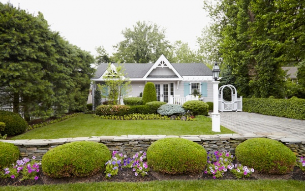 traditional exterior by Jules Duffy Designs